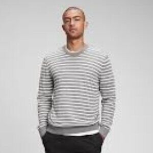 NEW GAP Mens Mainstay Striped Crewneck Sweater | Grey